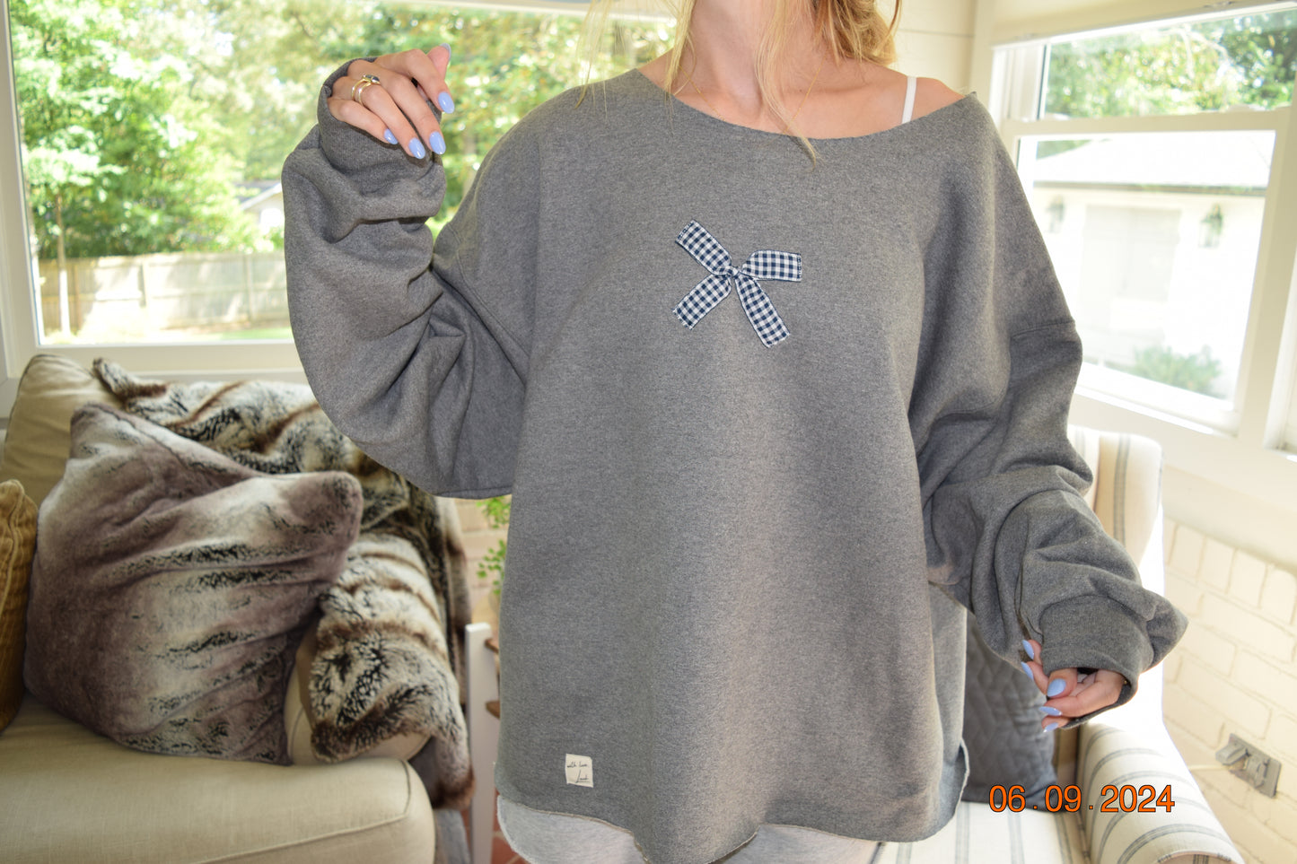 Wide Neck Bow Crewneck