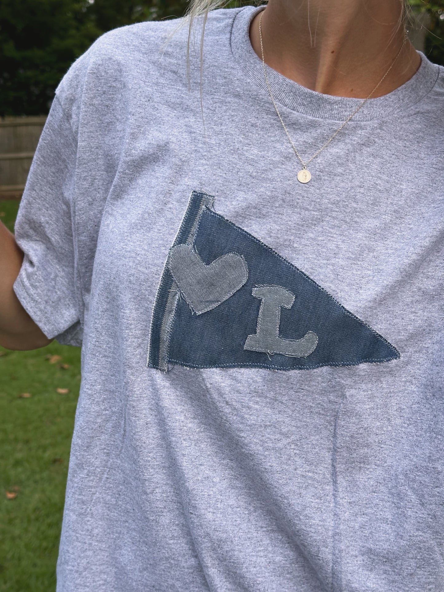 Love, Lank Flag Tee