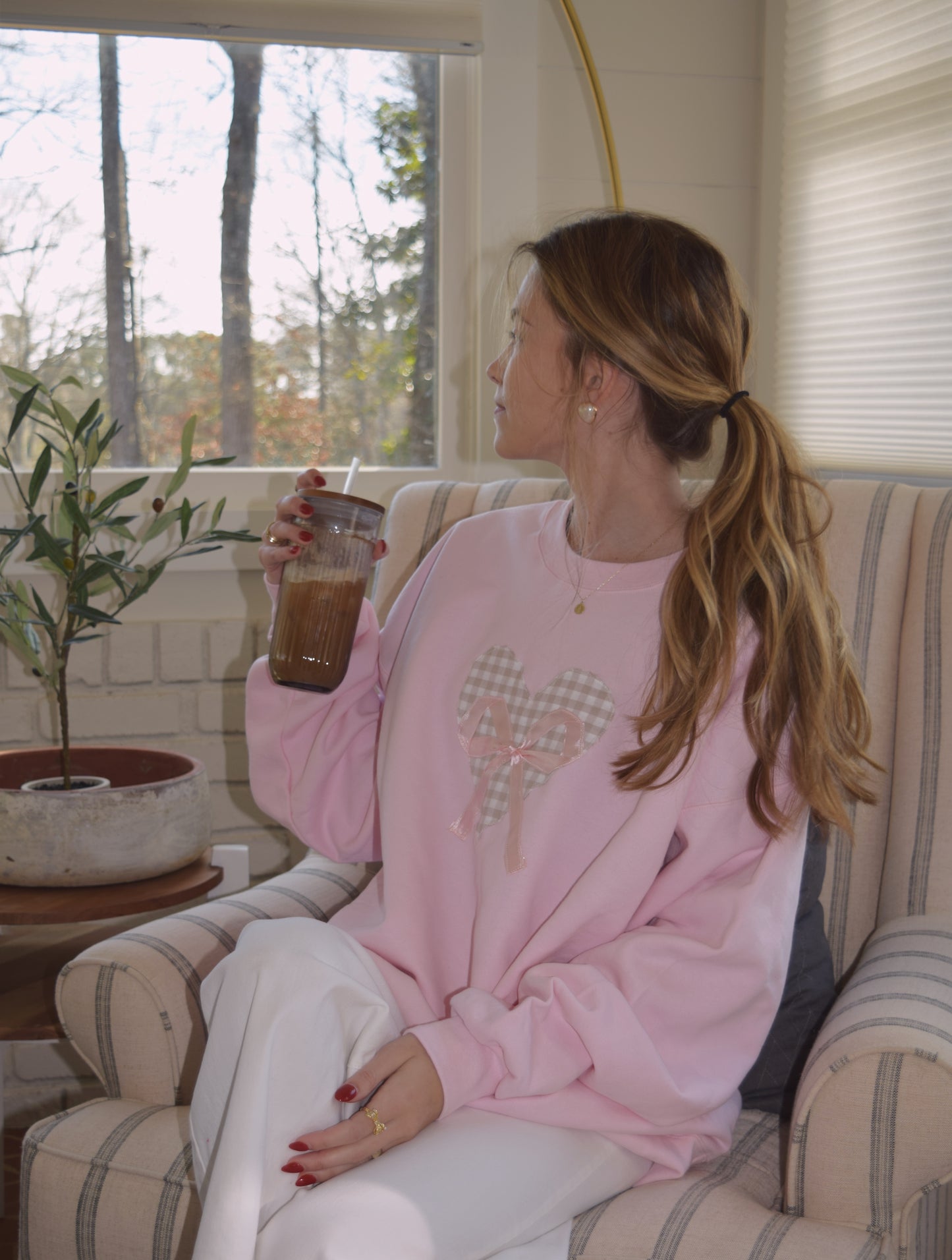 Baby Pink Heart & Bow Crewneck