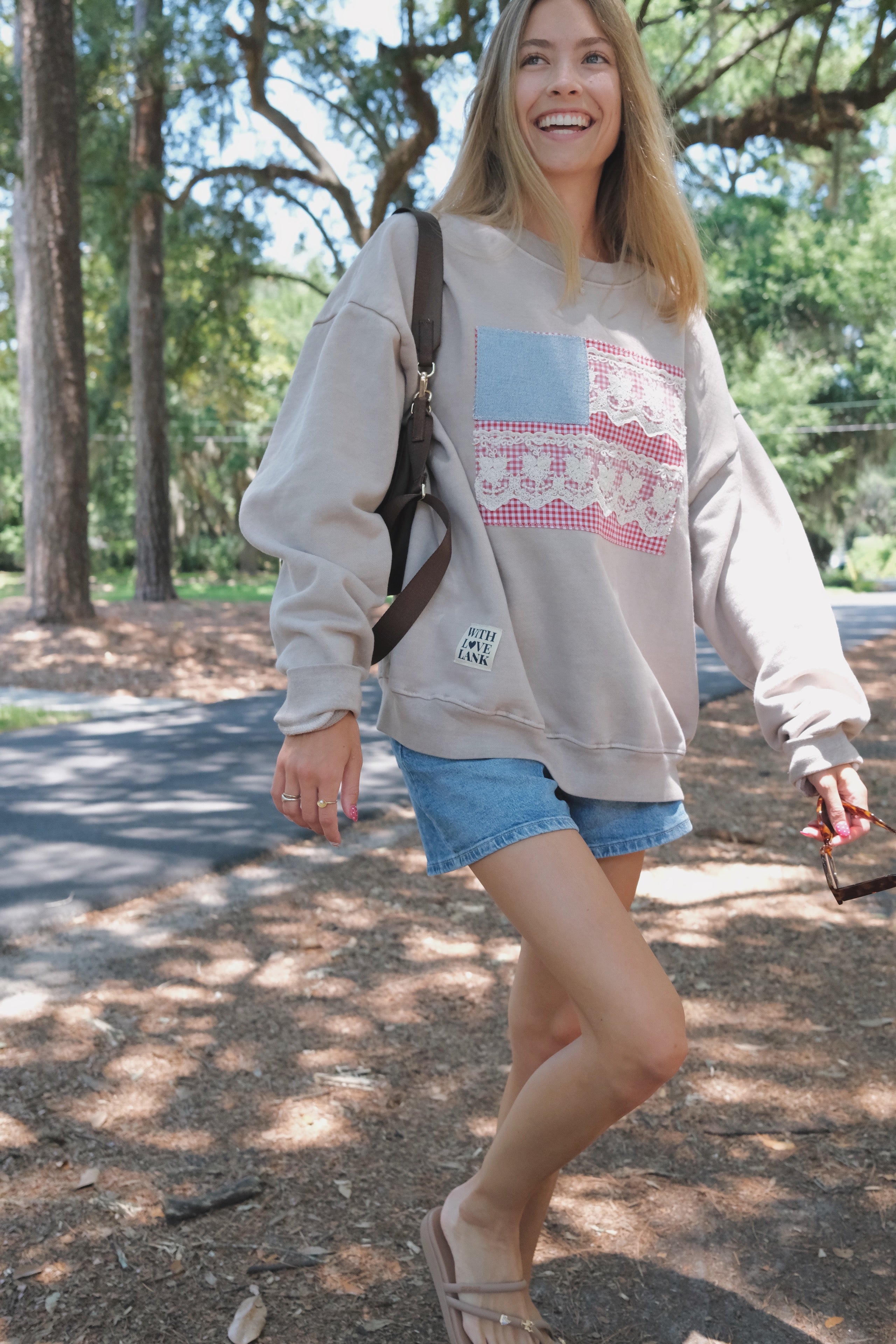 The Americana Sweatshirt – With love, Lank