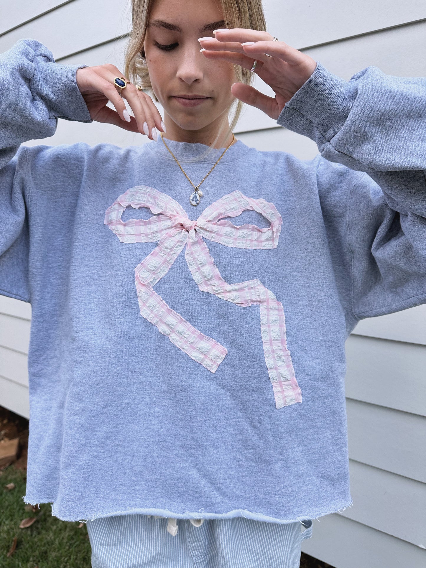 Deluxe Pink Bow Crewneck