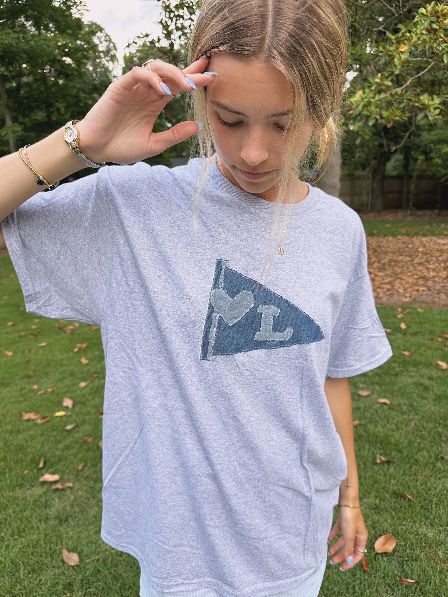 Love, Lank Flag Tee